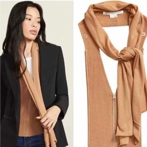 Veronica Beard Dickie Scarf Syra 100% Wool NWT size 00-14